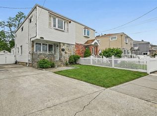 6404 136th Street, Flushing, NY 11367