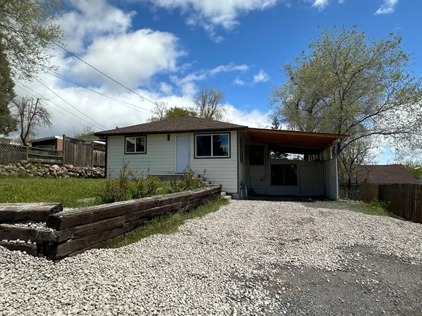 1037 Laurel St, Klamath Falls, OR 97601