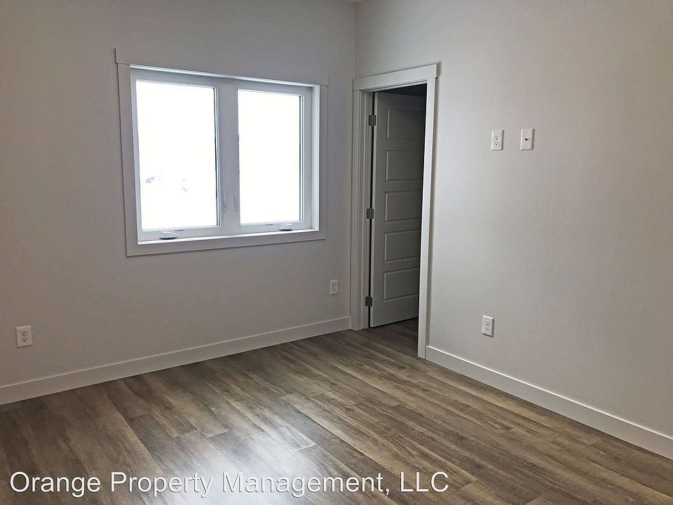 2nd image of 7465 20th St S
