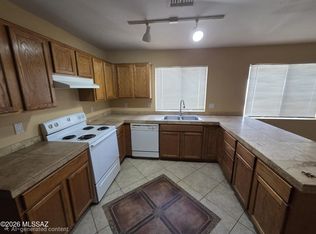 6903 S Creek Run Ave, Tucson, AZ 85756