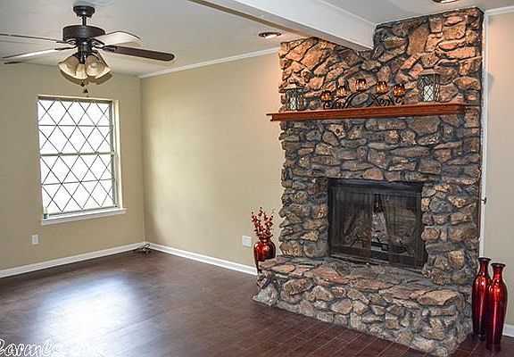 3rd image of 6504 Windhill Dr