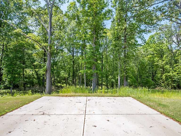1106 Lackey Rd — Photo 48