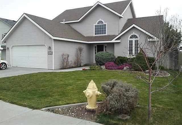 1st image of 8902 W Canyon Ave