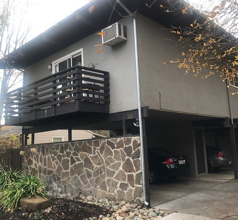 2nd image of 331 J St APT 2