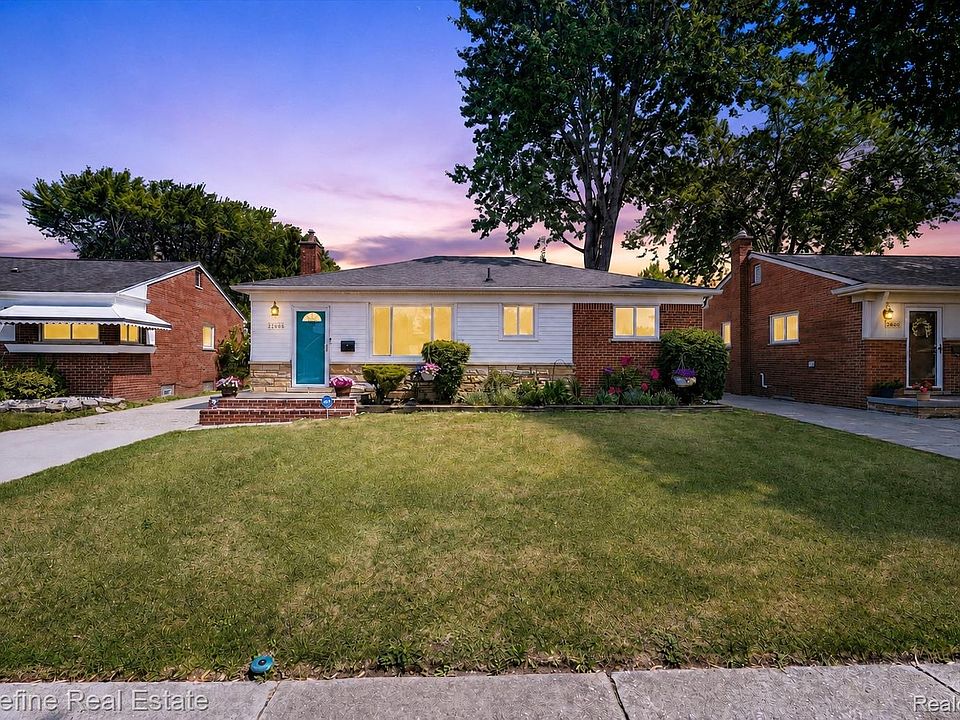 1st image of 32734 Benson Dr