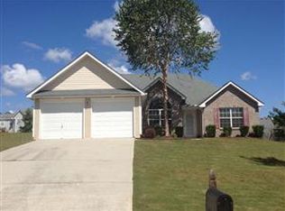 694 Burtons Cv, Hampton, GA 30228