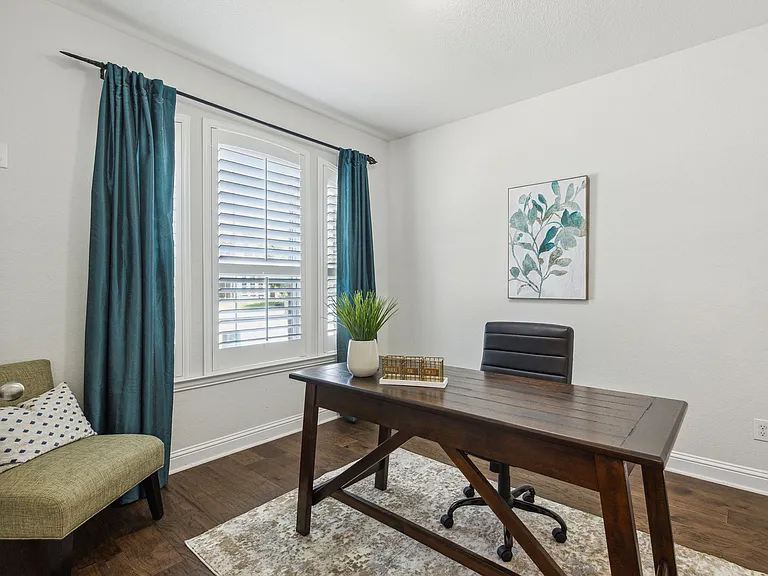 2360 Fountain Gate Dr — Photo 11