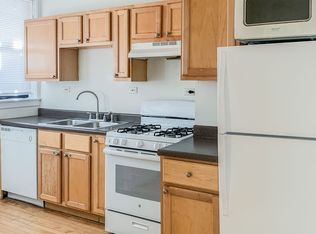 1953 1/2 W Winnemac Ave #2, Harwood Heights, IL