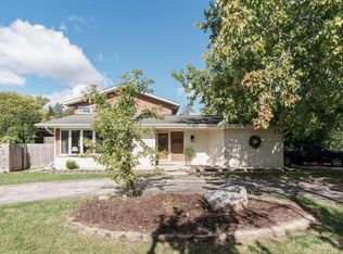 20370 Scarlet Hawthorne Rd, Brookfield, WI 53045