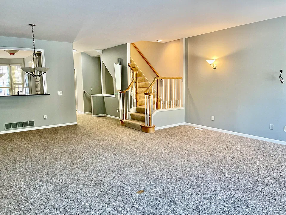 16585 Lyonhurst Cir Northville MI | Zillow