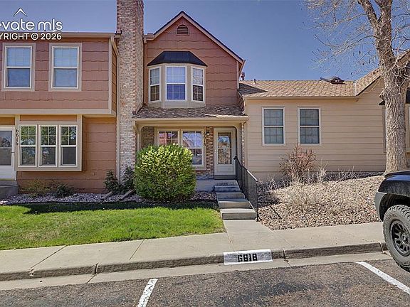 3rd image of 6618 Warbler Ln