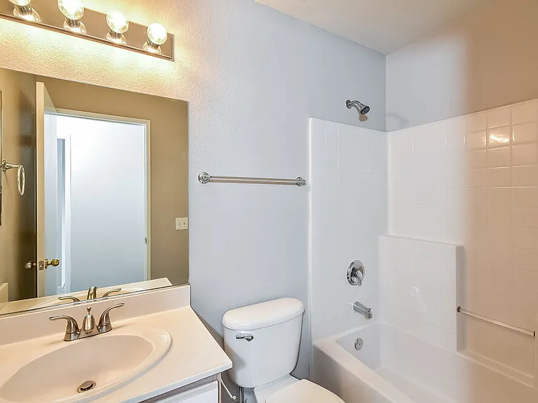 5452 Pergola Ct — Photo 15