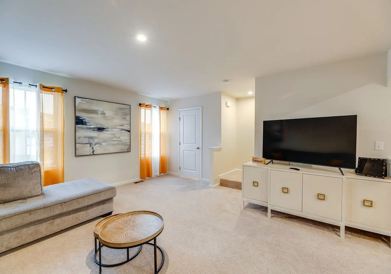 6262 Pebblebrook Dr | Immaculately Maintained & Partially Furnished | $2,195.00/month — Photo 4