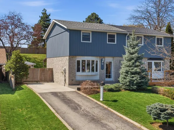 35 Birchpark Dr, Grimsby, ON L3M 4M9