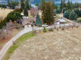 12914 Oyama Rd, Lake Country, BC V4V 2A7