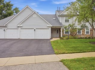 66 Beechmont Ct #Z1, Schaumburg, IL 60193