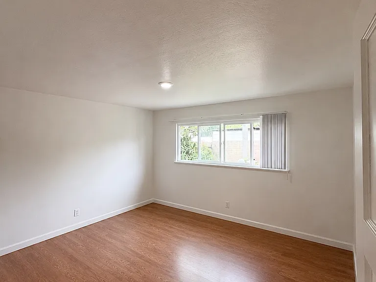 131 Foster Rd — Photo 14