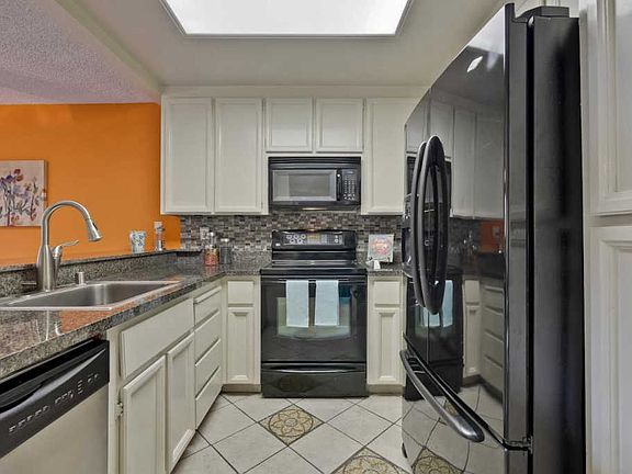 5th image of 5480 Makati Cir