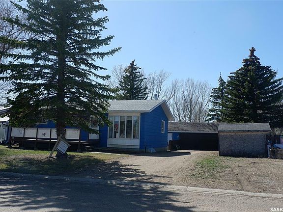 3rd image of 6640 Hillcrest Dr
