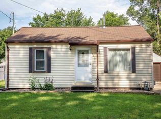 1138 Lake Ave, Evansdale, IA 50707