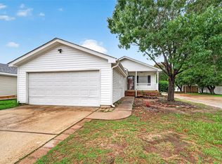 10202 Berrybriar Ln, Tomball, TX 77375