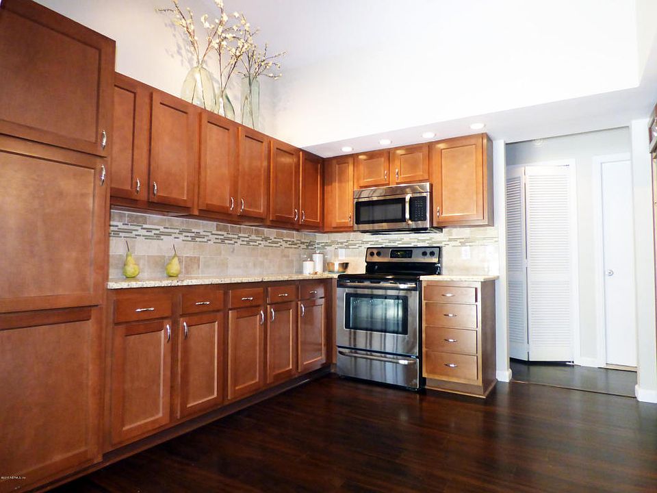 1st image of 4043 Corrientes Ct S