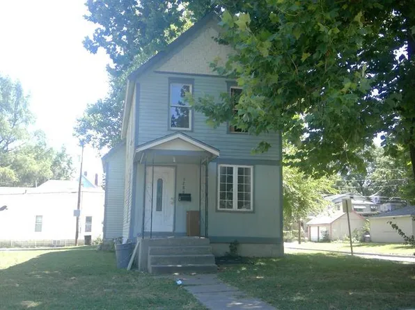 1286 SW Lincoln St, Topeka, KS 66604