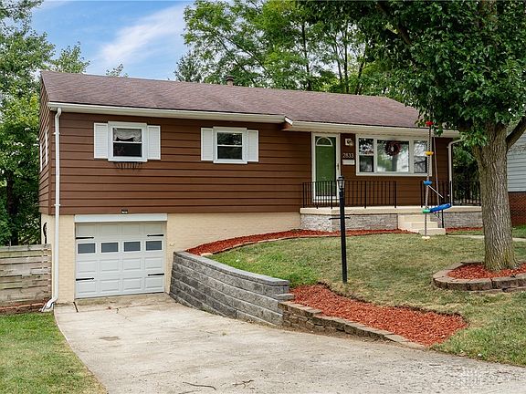 3rd image of 2833 Nacoma Pl