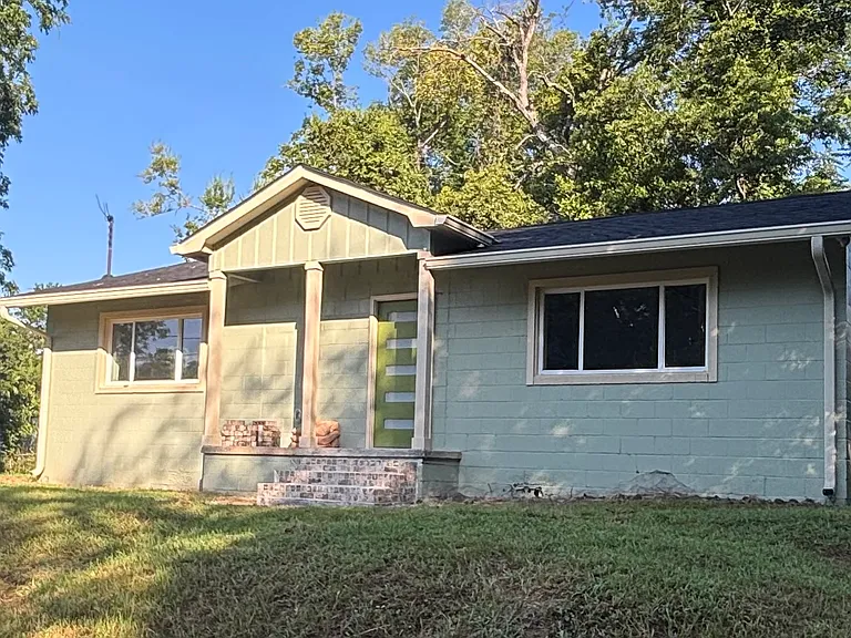 1473 Calhoun Street Ln — Photo 1