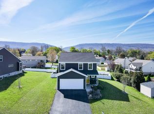 107 Shady Hollow Dr, Pleasant Gap, PA 16823