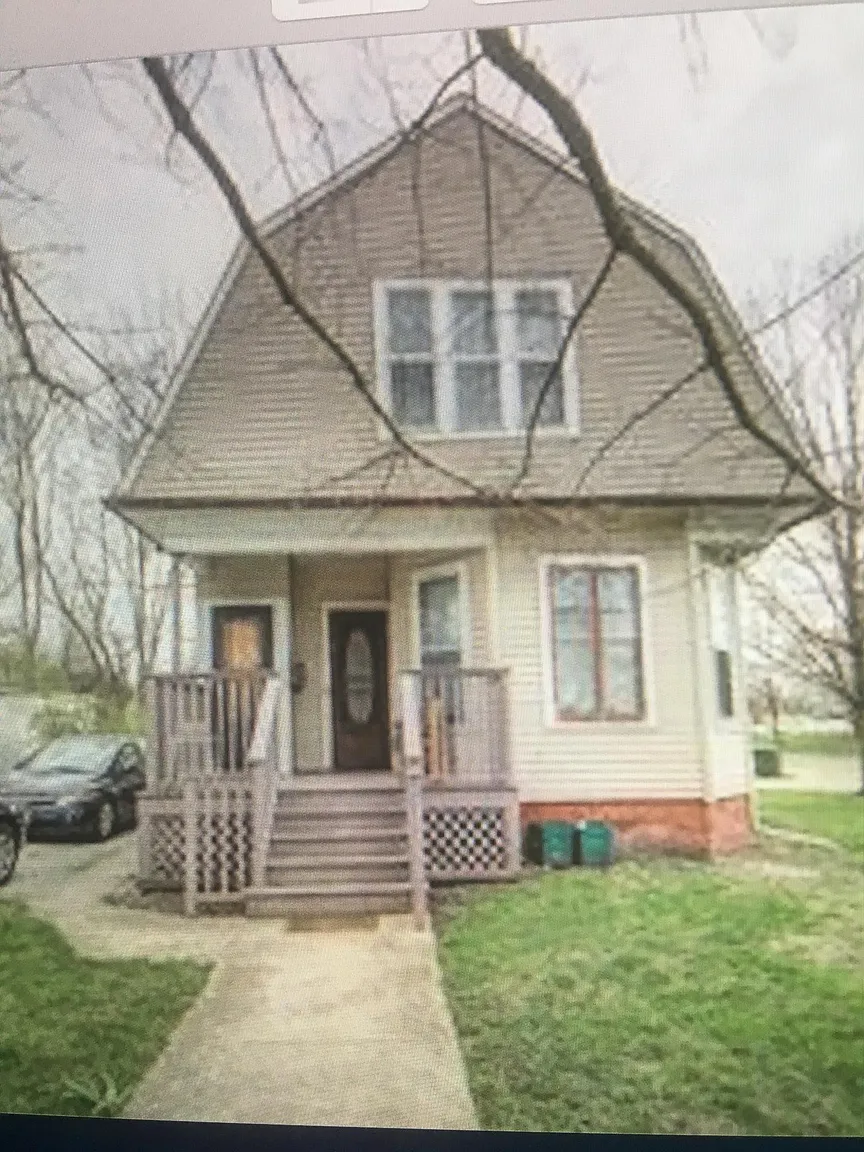 401 E Green St #Campus photo 1