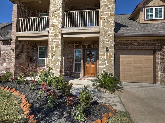 Gorgeous Curb Appeal