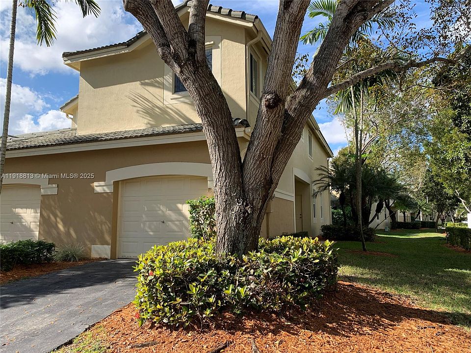 1st image of 2165 Pasa Verde Ln #2165