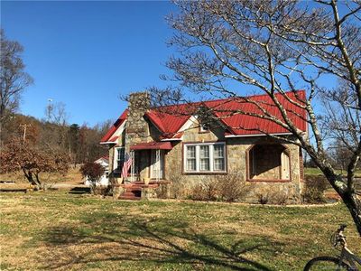 7091 Knobs Lndg, Connelly Springs, NC, 28612