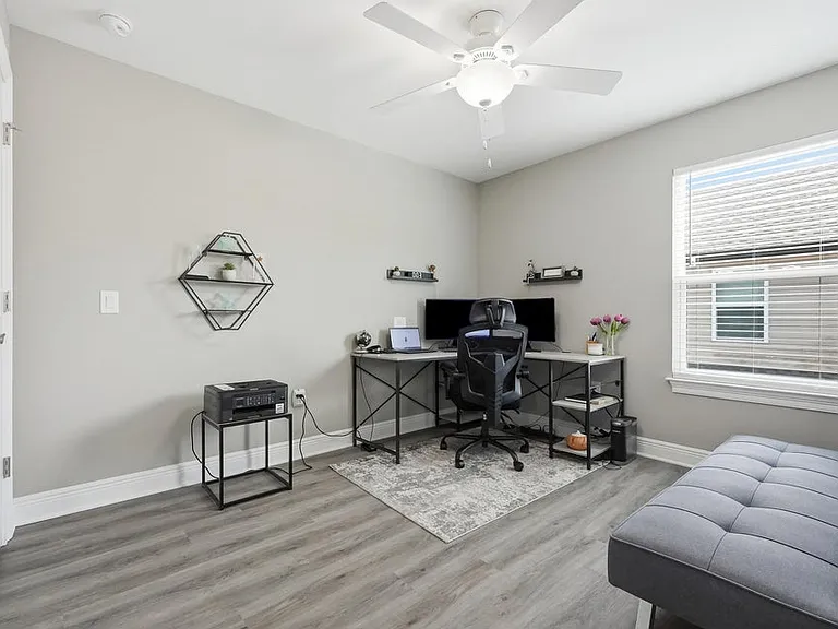2331 Hadleigh Hills Ct — Photo 22