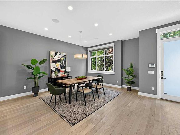 3rd image of 217 N 32nd Ave NW