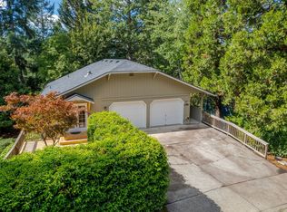 4482 Paddock Dr, Eugene, OR 97405