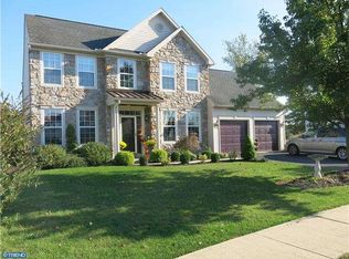 10 Thymebrook Dr, Reading, PA 19606