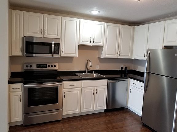 2nd image of 550 N Lake Pine Dr #2