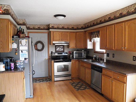 Applianced Kitchen