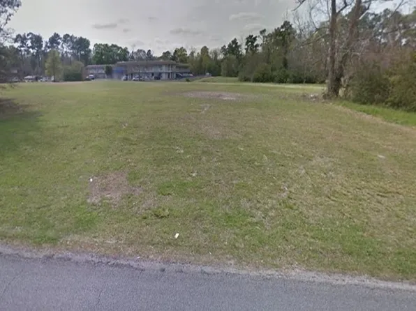 0 27th St, Orange, TX 77632