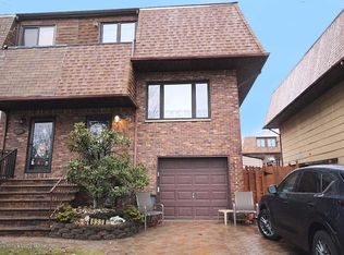 833 Rensselaer Ave, Staten Island, NY 10309