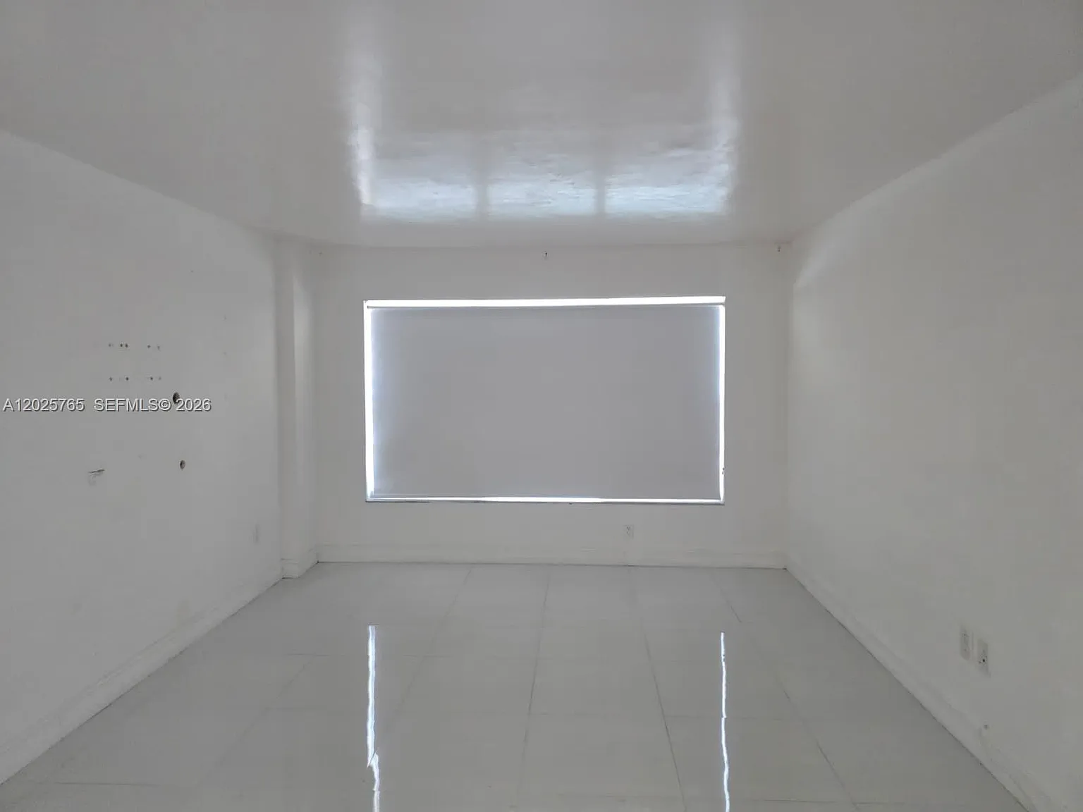 Jockey Club Condo — Photo 3