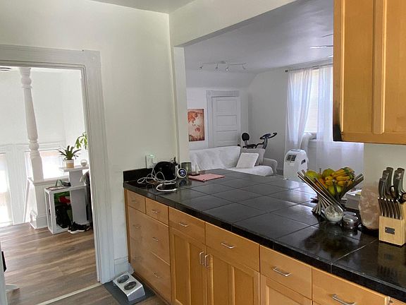 5th image of 2253 Grandview Ave #3