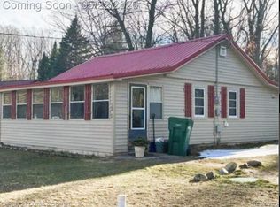 3385 Woods Rd, Harrison, MI 48625