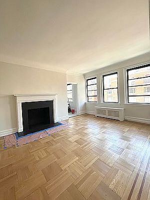 2nd image of 340 E 57th St #16A