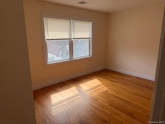 5th image of 191 Jefferson Ave