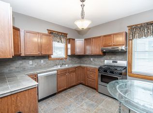 1420 Thurston Ave, Racine, WI 53405