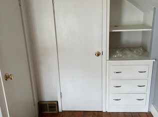 667 East Ave, Warwick, RI 02886