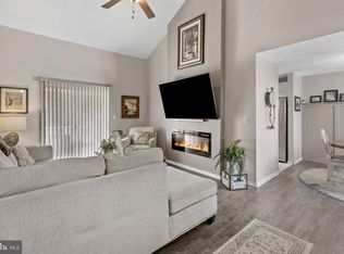 468 Steeplechase Ct, Woodbury, NJ 08096
